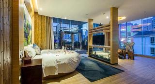 Huangma Holiday Nanhai Museum Hotel - 1