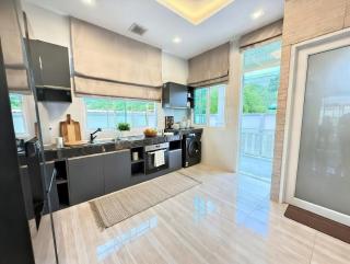 Kamala Beach Phuket - 4BR Private Luxury Pool Villa with Maid - Kamala Beach - 1