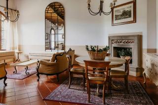 Romantic Retreat In The Woods Of Magona - 8