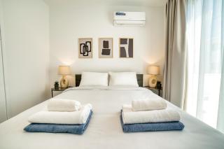 Harbour Lights Seaview One Bedroom Apartment at Paphos - 1