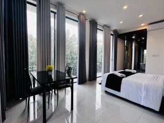VILLA Pearl White Residency - 0