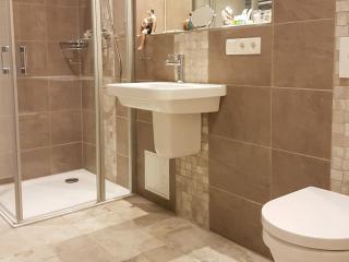 Bernstein Mare Rose Apartment 5 - 2