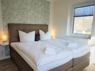 Bernstein Mare Rose Apartment 8 - 5