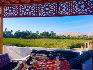 Anubis Guest House - 9