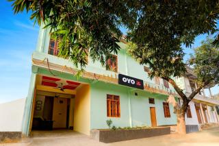 SPOT ON Friends Palace - 3