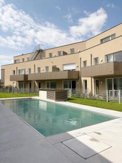 Beach SUN and FUN 1 - 2