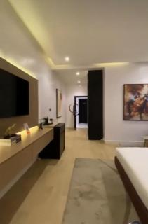 The Chrome Lagos - 6