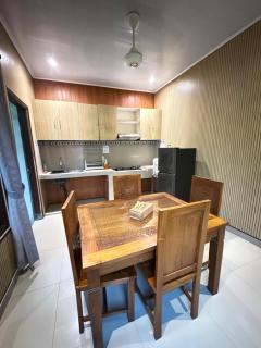 Usane Guest House - 2