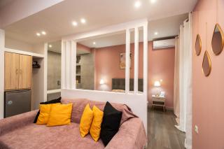 Anasa Jacuzzi Studio - 6