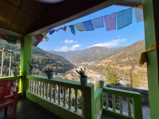 RINCHIN TG HOME Stay , NEAR TDL BUDDHIST MONASTERY ,DIRANG - 1