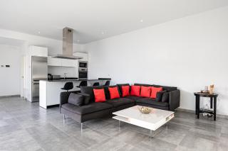 Chill out of City 2 - 1