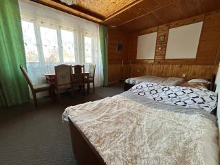 У Тараса і Лесі - Yaremche - 7