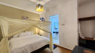 Kamakis Motel & Lounge - 9