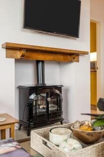 Delightful Cottage, Strangford Lough, County Down - 4