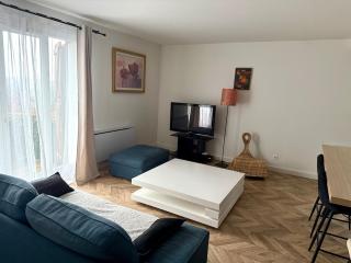 Charmant Appartement Terrasse et parking - 1