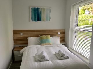 Bournemouth Holiday Apartments - 5