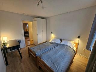 Family House with room for six - 8