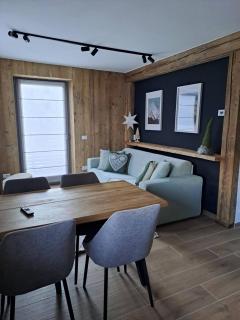Alpen Lodge Premium Apartment - 2