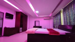 Hotel Rose Garden - 8