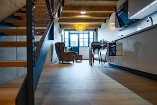 Prague Design Loft Kolbenova, Metro, Parking - 3
