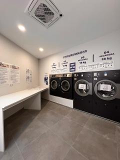 R16 Trabajo Descanso Premium Junto al Metro Madrid - 1