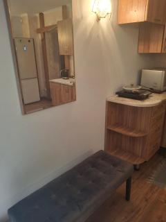 площа Князя Святослава 3 - 8