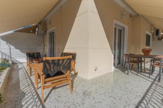 Stylish Apartment-Large Sunny Balcony-Central Pagrati-MARE Luxury Suites B - 9