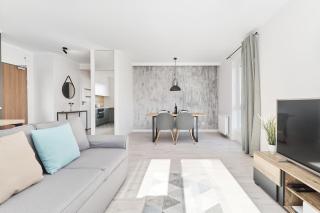 Siemianowicka Apartment with Balcony & Parking Wrocław by Noclegi Renters - 8