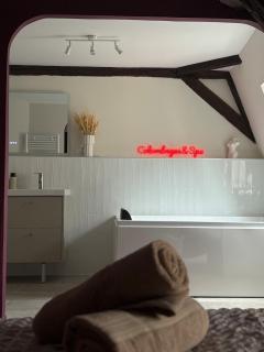 Colombages&Spa - Cœur Historique - Jacuzzi - 8