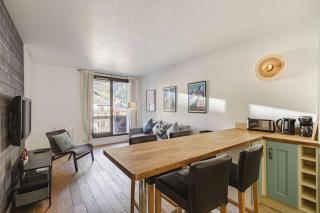 Beckett - Cocon familial Central Balcon Vue 200m Gare - 4