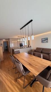 Exclusive Wef 2026 Minute walk from Congress - 4