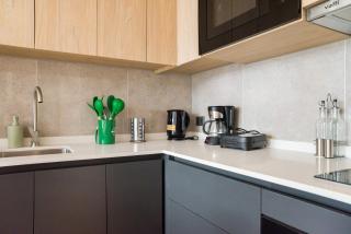 Chic 2BR Apt in Providencia with Pool & Gym - 7