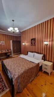 Silent Stone Hotel - 9