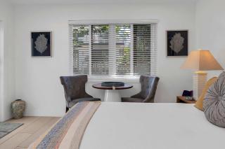 Charming Studio w Pool One Mile to Beach Pets Welcome - 4