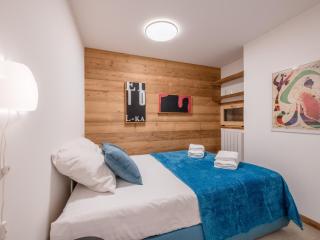 Appartement moderne avec terrasse et jardin privatif à Chamonix - Parking inclus - FR-1-343-267 - 3