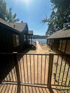 Fox Cabin - Lakefront - Sleeps 4 - 3