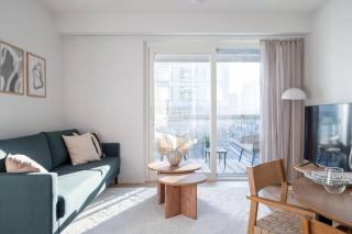 Sauna, balcony, wifi, trainstation, Mall of Tripla - 0