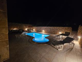 Dar il-Hena - Private Farmhouse with Pool, Gozo - 0