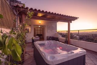 Sky Penthouse with Jacuzzi - 0