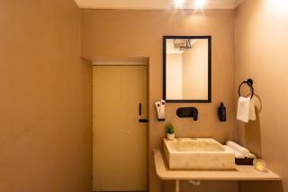 The Blue Root - Heritage home - 4