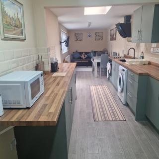 Clover Crest - 3-Bedroom House - 6
