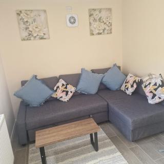 Clover Crest - 3-Bedroom House - 3