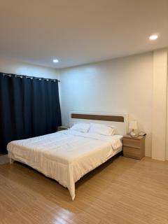 The Sweet Escape - 8