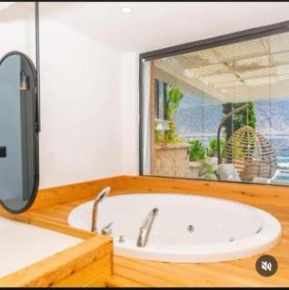 Reatred Villa in Kalkan - 6