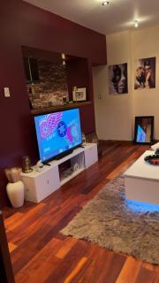 Cozy Romantic & Stylish stay - 2