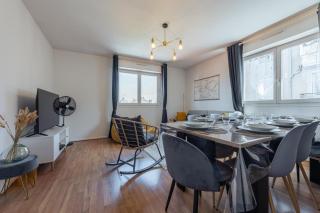 Le Stanislas - 4 ch, 2 SDB, 8 pers, vue & asc - 2