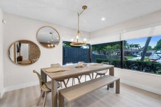 Hollywood 4BR Home with Private Heated Pool - 2
