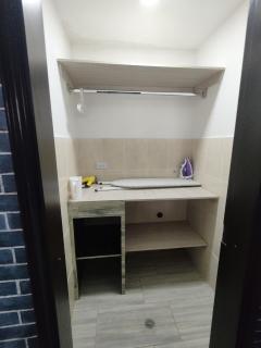 Leb'Den Executive Suites - 9