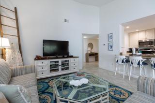 1690 Bluff Villas - 8