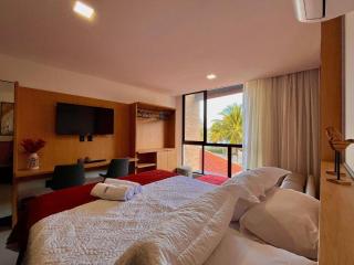 Flat Studios Get Sense - by Living - 1